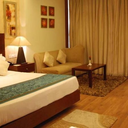 The Victoria Grand Hotel & Spa Kasauli Exterior foto
